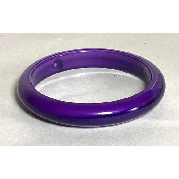 Vintage Domed Dark Purple Lucite Bangle Bracelet Minimalist Y2K - Picture 4 of 6